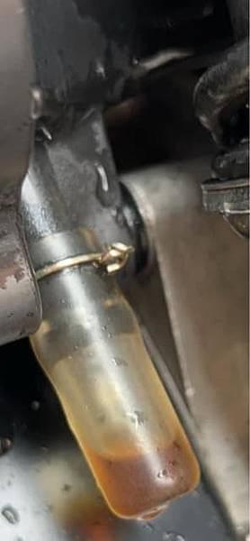 積碳、形成、清積碳、汽油、號數、92、95、98、馬力、油膜厚度、吹漏氣、燃燒、積碳形成原因、引擎構造、吹漏氣外放、空濾箱有油、今川車業 積碳、形成、清積碳、汽油、號數、92、95、98、馬力、油膜厚度、吹漏氣、燃燒、積碳形成原因、引擎構造、吹漏氣外放、空濾箱有油、今川車業