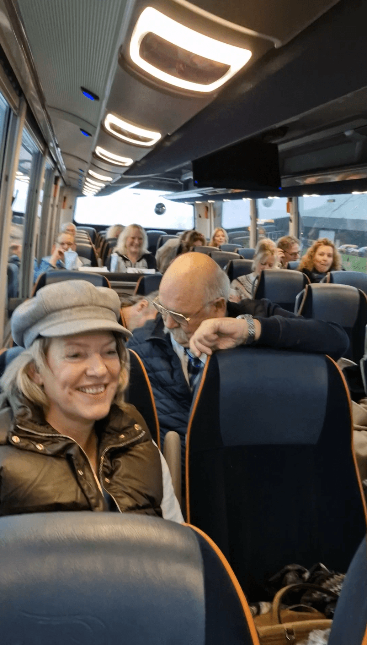 — Mark van der Linden The warm atmosphere and the personal approach made our event special. Sharing memories brought us closer together. We have helped countless groups to create unforgettable memories. A mobile experience full of warmth, music, and meeting — on location, for groups and communities. Take me along connects people through their life stories and shows how much power lies in sharing memories. — Mark van der Linden The warm atmosphere and the personal approach made our event special. Sharing memories brought us closer together. We have helped countless groups to create unforgettable memories. A mobile experience full of warmth, music, and meeting — on location, for groups and communities. Take me along connects people through their life stories and shows how much power lies in sharing memories.