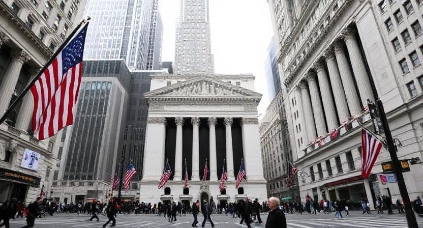 Wall Street Braces for Trumpโs Policy Impact as Fed Weighs Rates and Consumers Show Signs of Strain Wall Street Braces for Trumpโs Policy Impact as Fed Weighs Rates and Consumers Show Signs of Strain