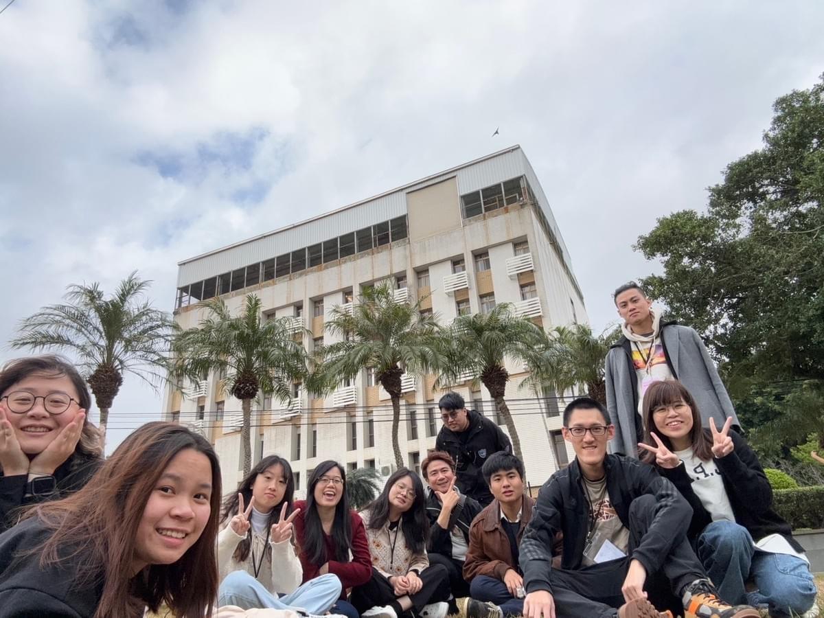 營會中與小組成員的合照。 營會中與小組成員的合照。