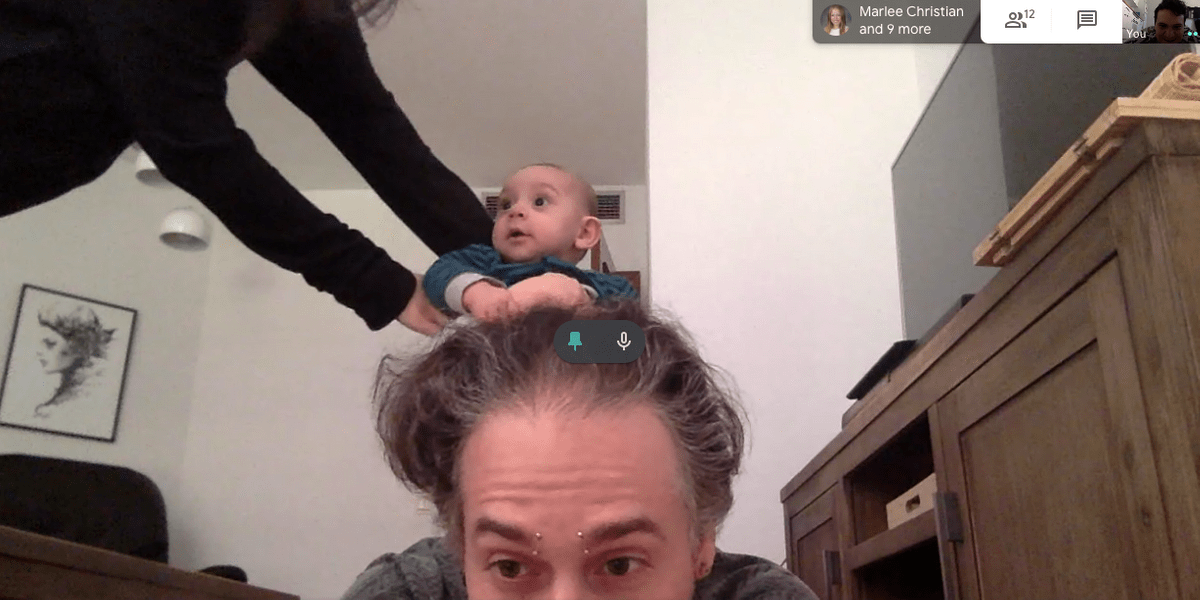Tomas uses his baby as a weight Tomas uses his baby as a weight