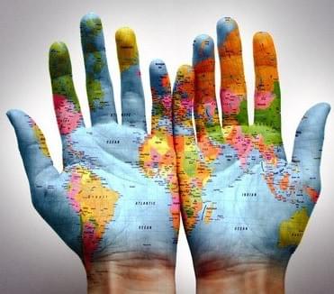 Traveling in Relation to Creativity Traveling in Relation to Creativity