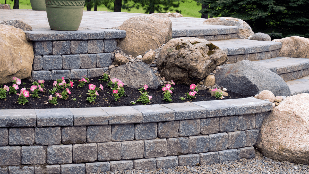 Paver stone retaining wall  Paver stone retaining wall