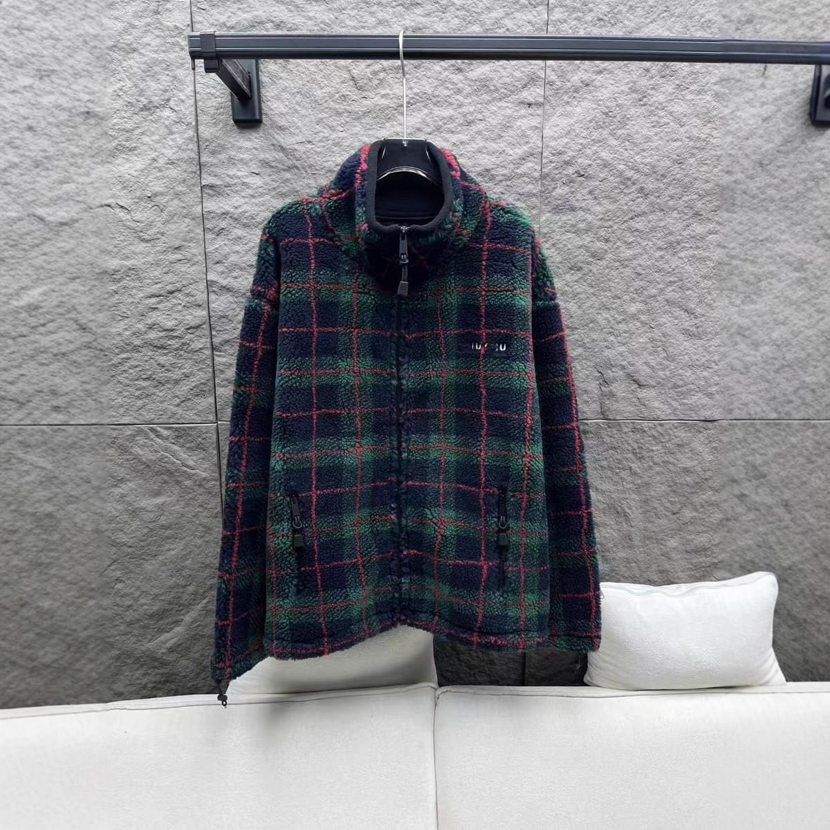 Jacquard Sherpa Fleece Fabrics With Checkred Design for Garment