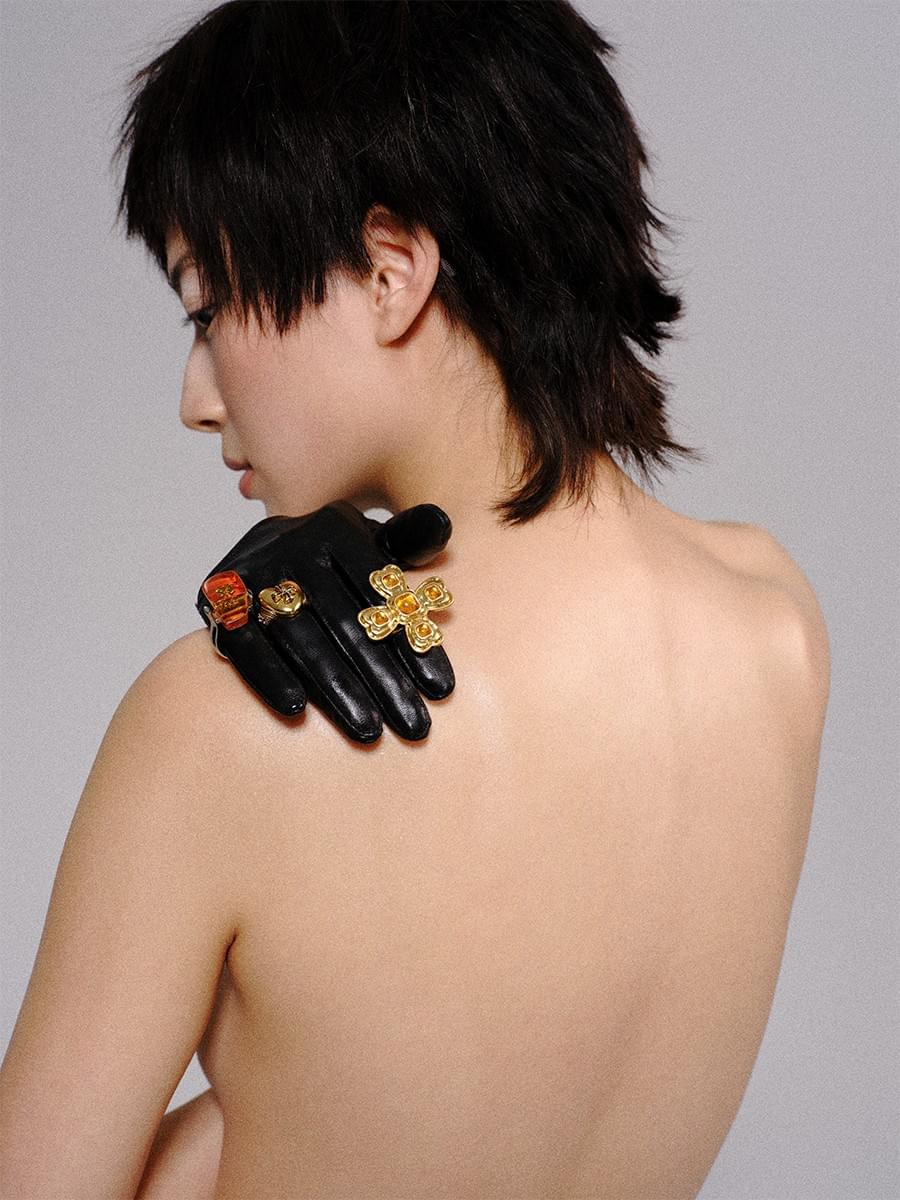 Tokokkino * gold-burning vintage heart bow ring