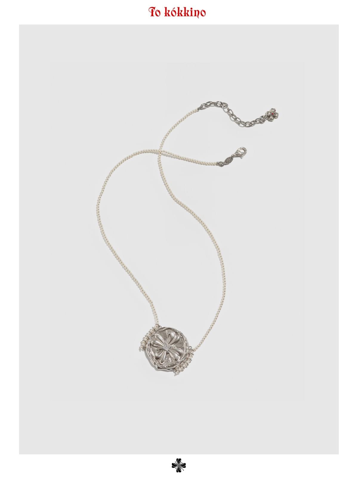 tokokkino 'Poem of the White Night' Embossed Metal Bead Necklace