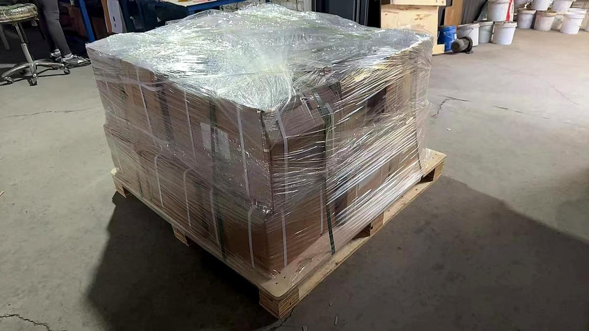 Pallet packing for concrete grinding tools before shipment Pallet packing for concrete grinding tools before shipment
