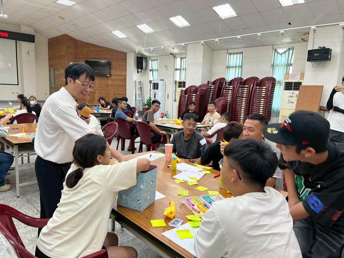 設計思考課程 設計思考講師 恐怖箱遊戲 設計思考課程 設計思考講師 恐怖箱遊戲