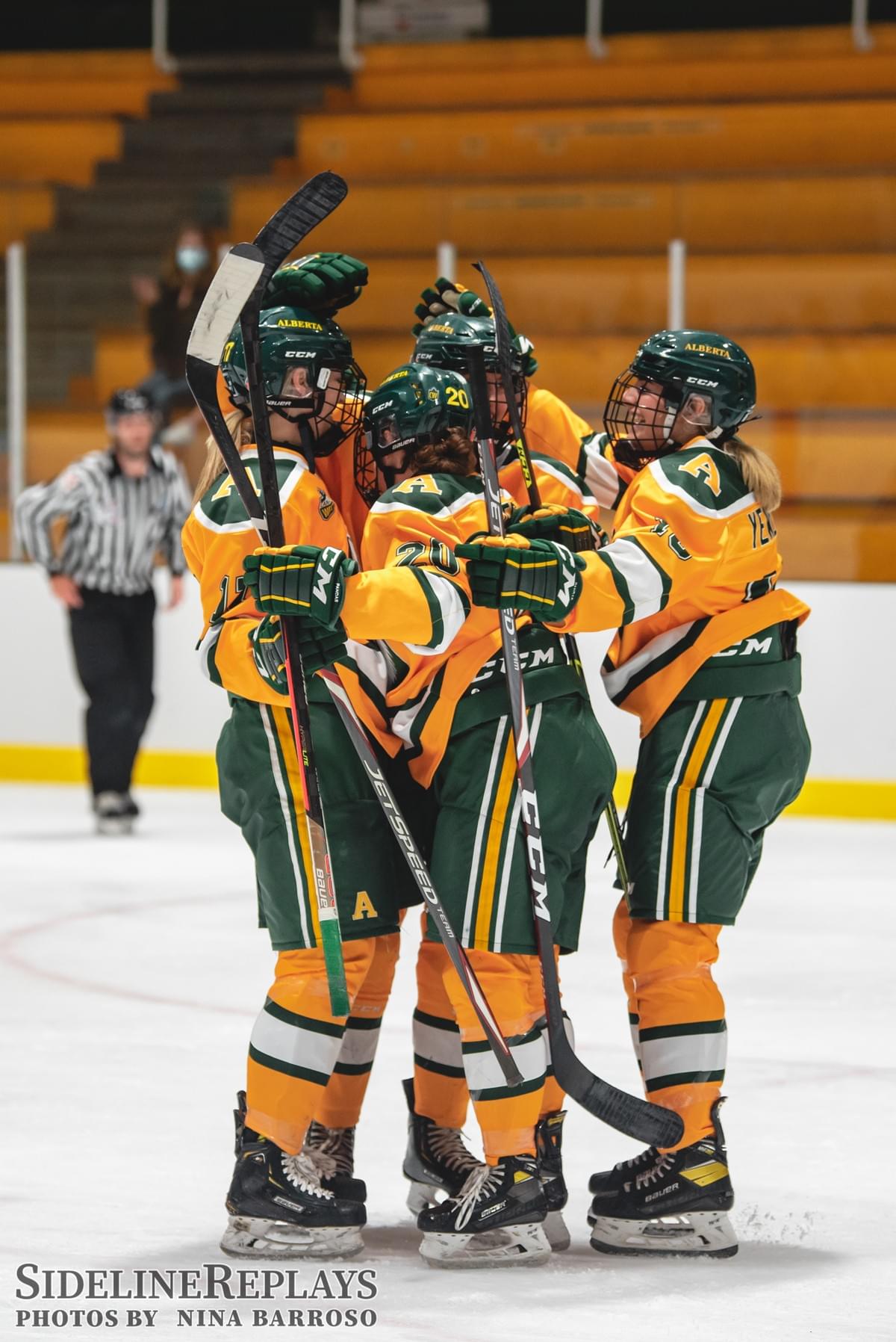 UofA Pandas vs MacEwan Griffins - Hockey Sept 11, 2021 - By Nina Barroso for Sideline Replays UofA Pandas vs MacEwan Griffins - Hockey Sept 11, 2021 - By Nina Barroso for Sideline Replays