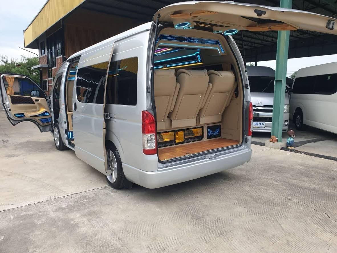 Phuket Minivan Transfer