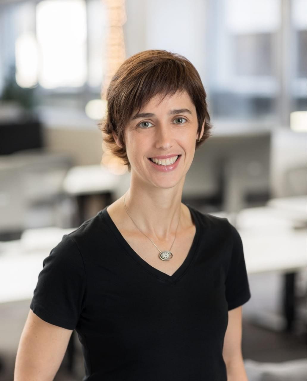 Professor at McGill University and researcher at Facebook AI Research. She focuses on reinforcement learning, dialogue systems, and robotics, working to build smarter and more interactive AI systems. Professor at McGill University and researcher at Facebook AI Research. She focuses on reinforcement learning, dialogue systems, and robotics, working to build smarter and more interactive AI systems.