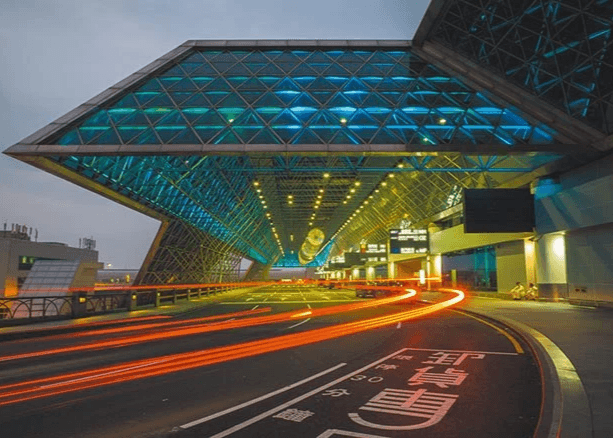 桃園機場 松山機場 機送出國旅旅行包車服務 機場出國訂車松山機場 包車旅遊 桃園機場 松山機場 機送出國旅旅行包車服務 機場出國訂車松山機場 包車旅遊