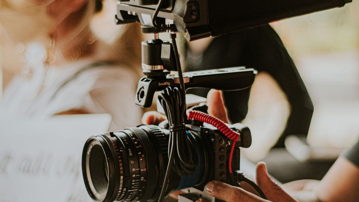 Film Distribution, Camera Film Distribution, Camera