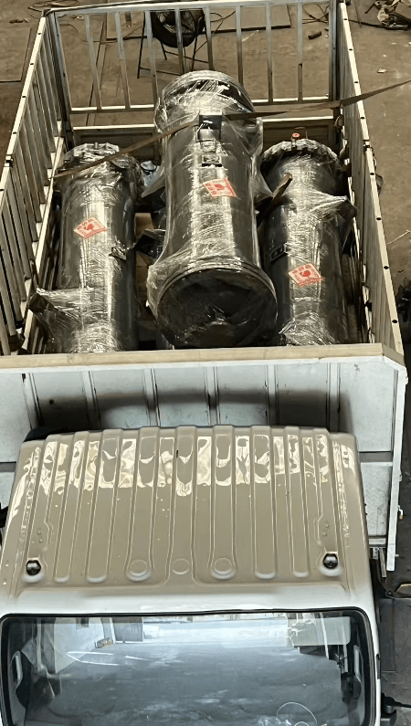 Vertical 28㎡ dual-phase SiC condenser ready for shipment from Wuxi Repicea. Vertical 28㎡ dual-phase SiC condenser ready for shipment from Wuxi Repicea.