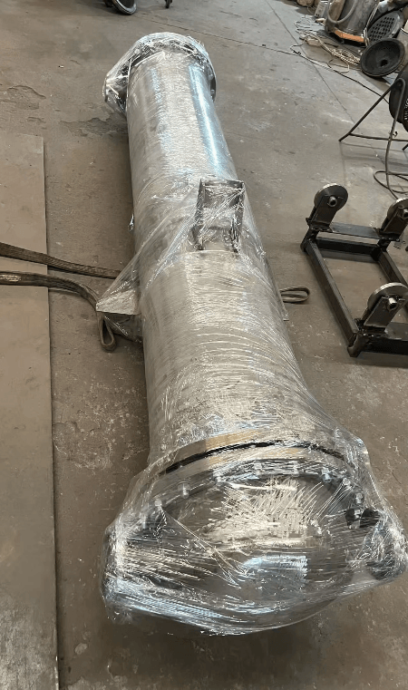 Wrapped 30㎡ double-pass SiC heat exchanger ready for loading at Wuxi Repicea. Wrapped 30㎡ double-pass SiC heat exchanger ready for loading at Wuxi Repicea.