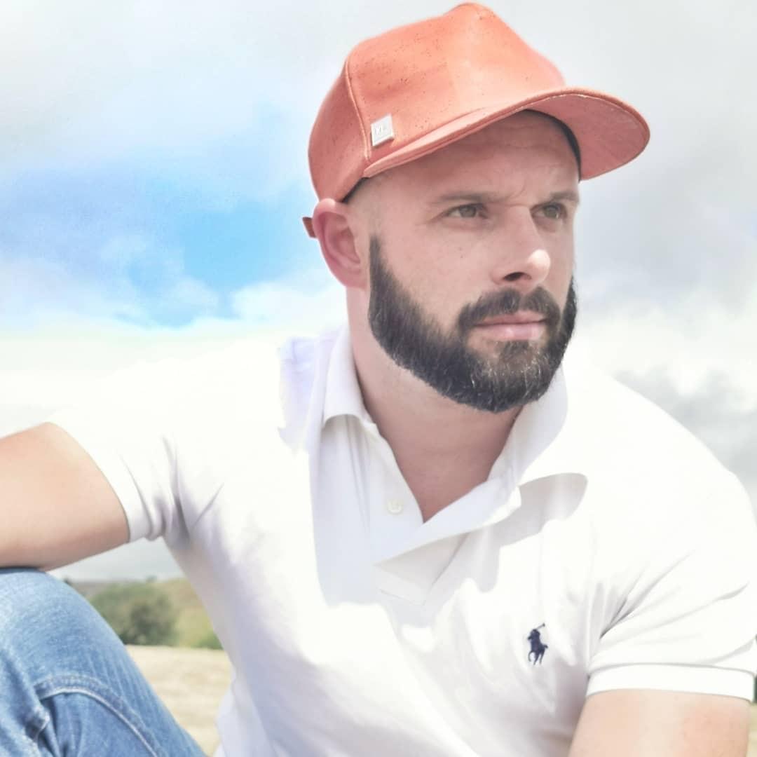 𝙂𝘼𝙑𝙄𝙉 𝙏𝙊𝙉𝙀𝙍 / #leedsblogger Blogger 💻 @leedsblogger Owner 👷@prostrokes 📍Leeds/ Yorkshire/ UK ▫️Foodie ▫️Homedecor ▫️Lifestyle 4 collaborations 📩 🔗gavin@leedsblogger.co.uk www.leedsblogger.co.uk 𝙂𝘼𝙑𝙄𝙉 𝙏𝙊𝙉𝙀𝙍 / #leedsblogger Blogger 💻 @leedsblogger Owner 👷@prostrokes 📍Leeds/ Yorkshire/ UK ▫️Foodie ▫️Homedecor ▫️Lifestyle 4 collaborations 📩 🔗gavin@leedsblogger.co.uk www.leedsblogger.co.uk