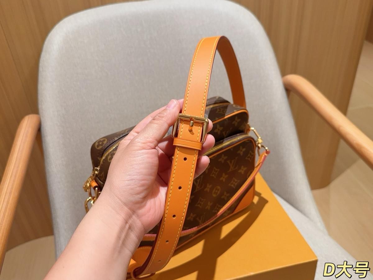 Messenger Bag