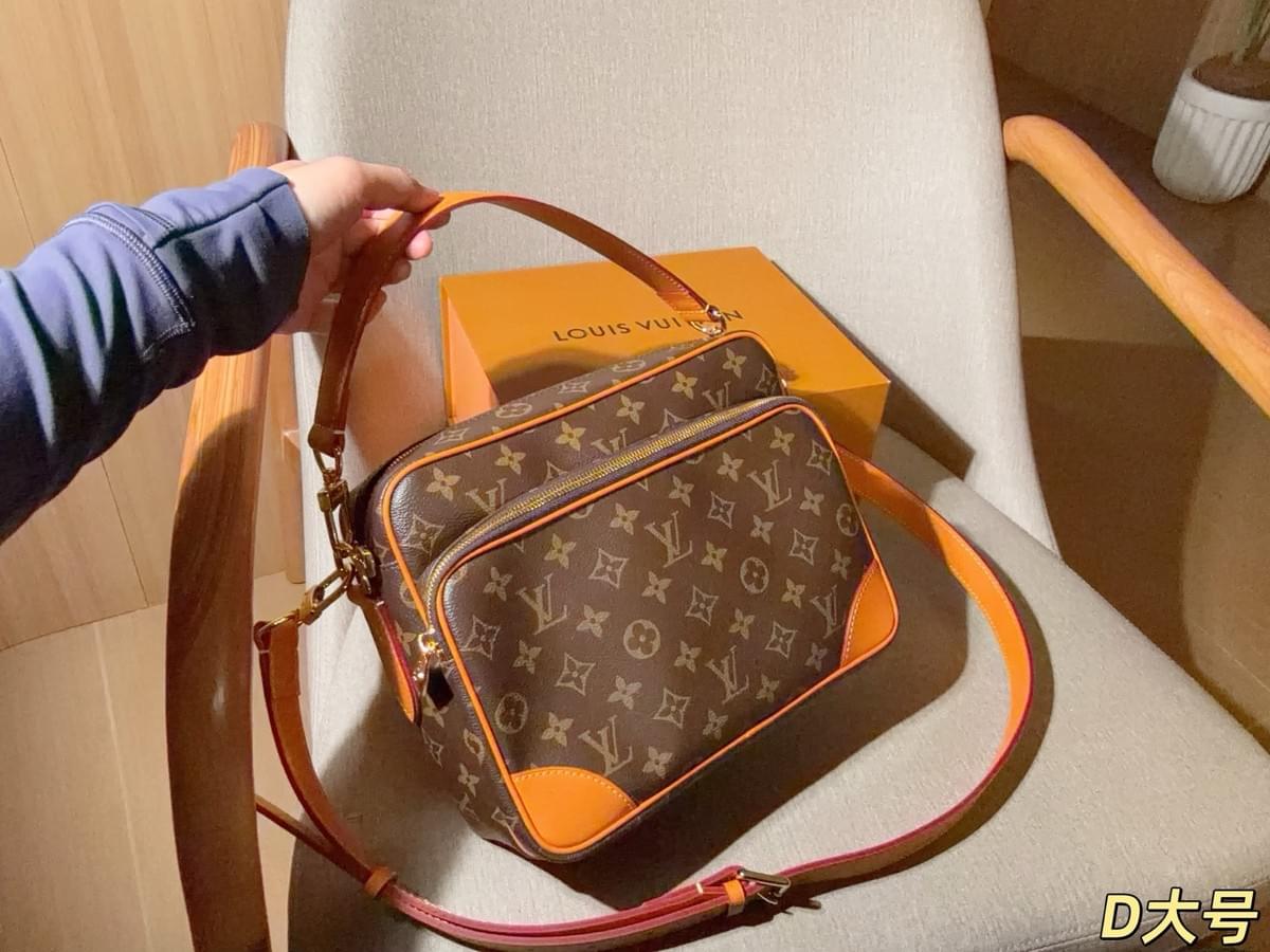 Messenger Bag