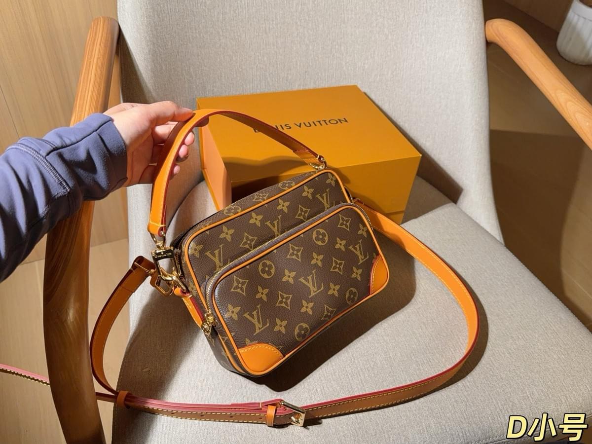 Messenger Bag