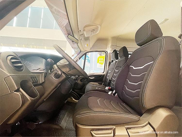 Iveco Eurovan Passenger Vehicle (5-9 seats)