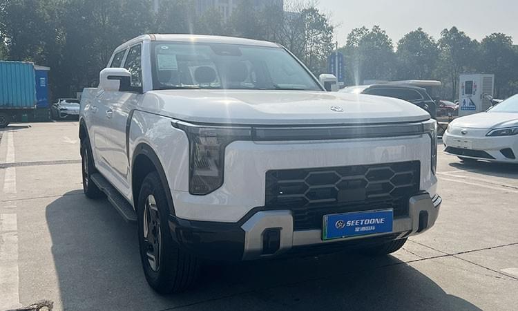 Nissan PHEV Z9