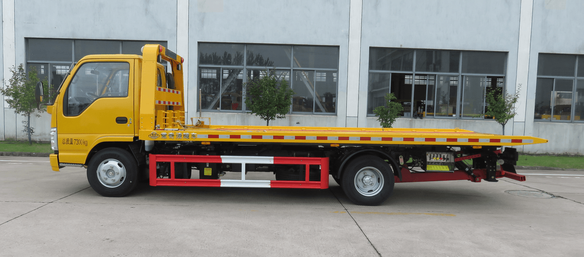 Isuzu Wrecker Flatbed Trailer