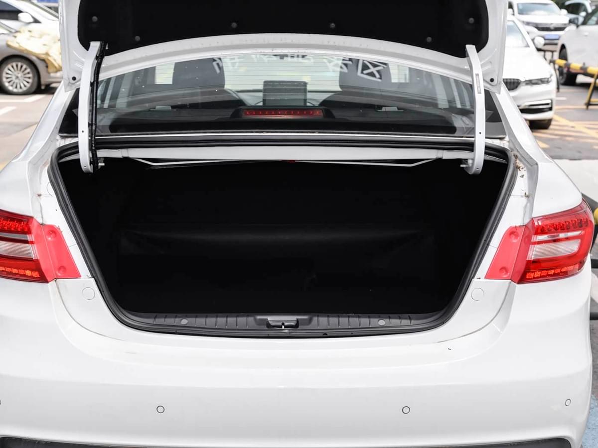 GAC Trumpchi S7 LiDAR ADAS SUV: Orin-X, with a range of 1020 kilometers, luxury model 1