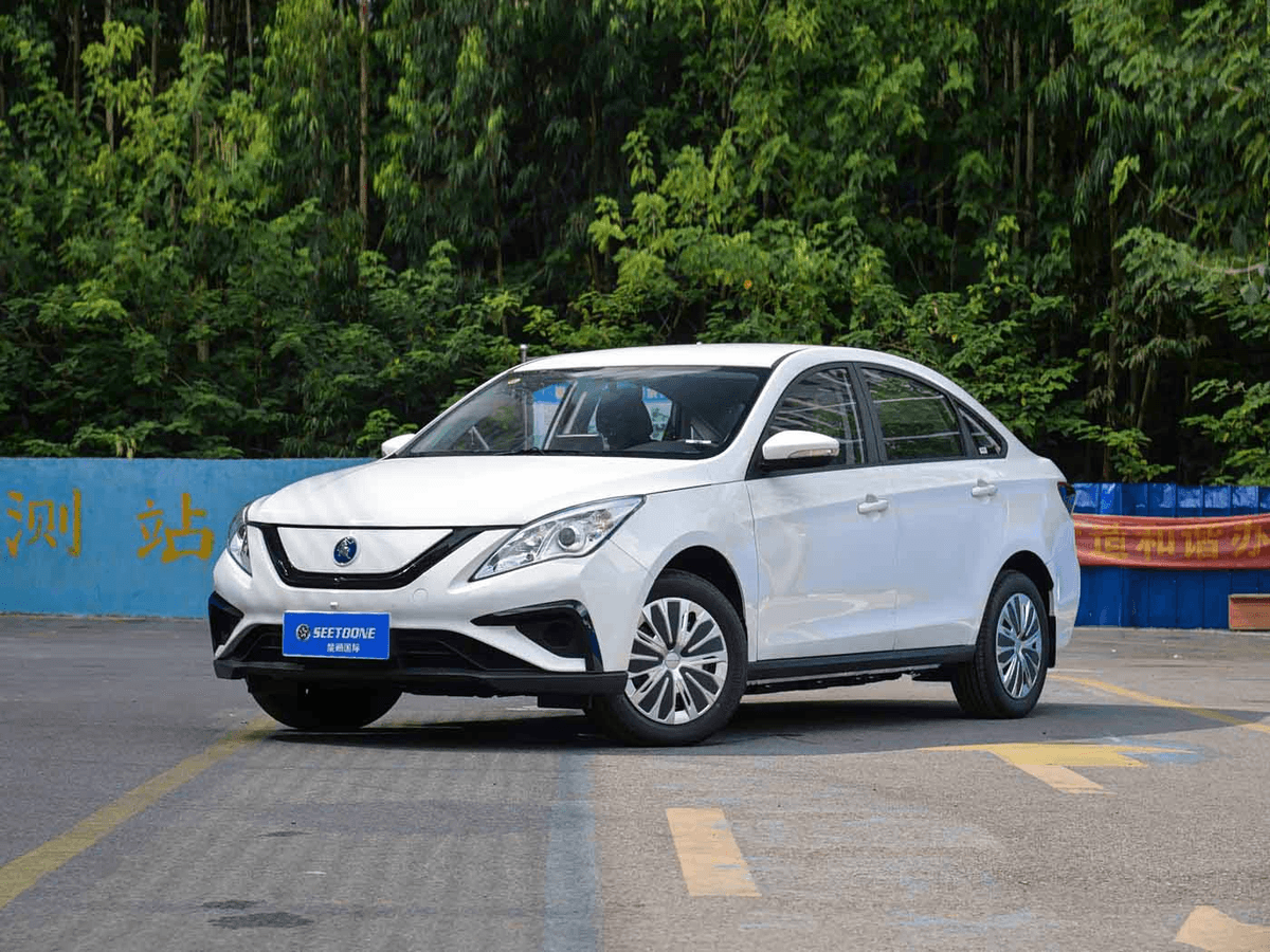 GAC Trumpchi S7 LiDAR ADAS SUV: Orin-X, with a range of 1020 kilometers, luxury model 1