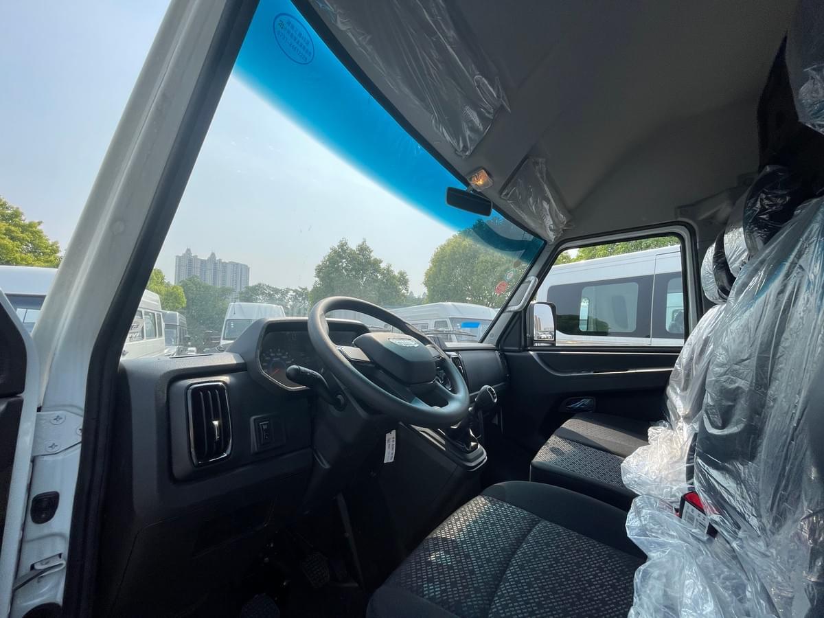 Iveco V40