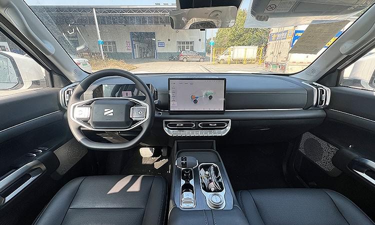 Nissan PHEV Z9