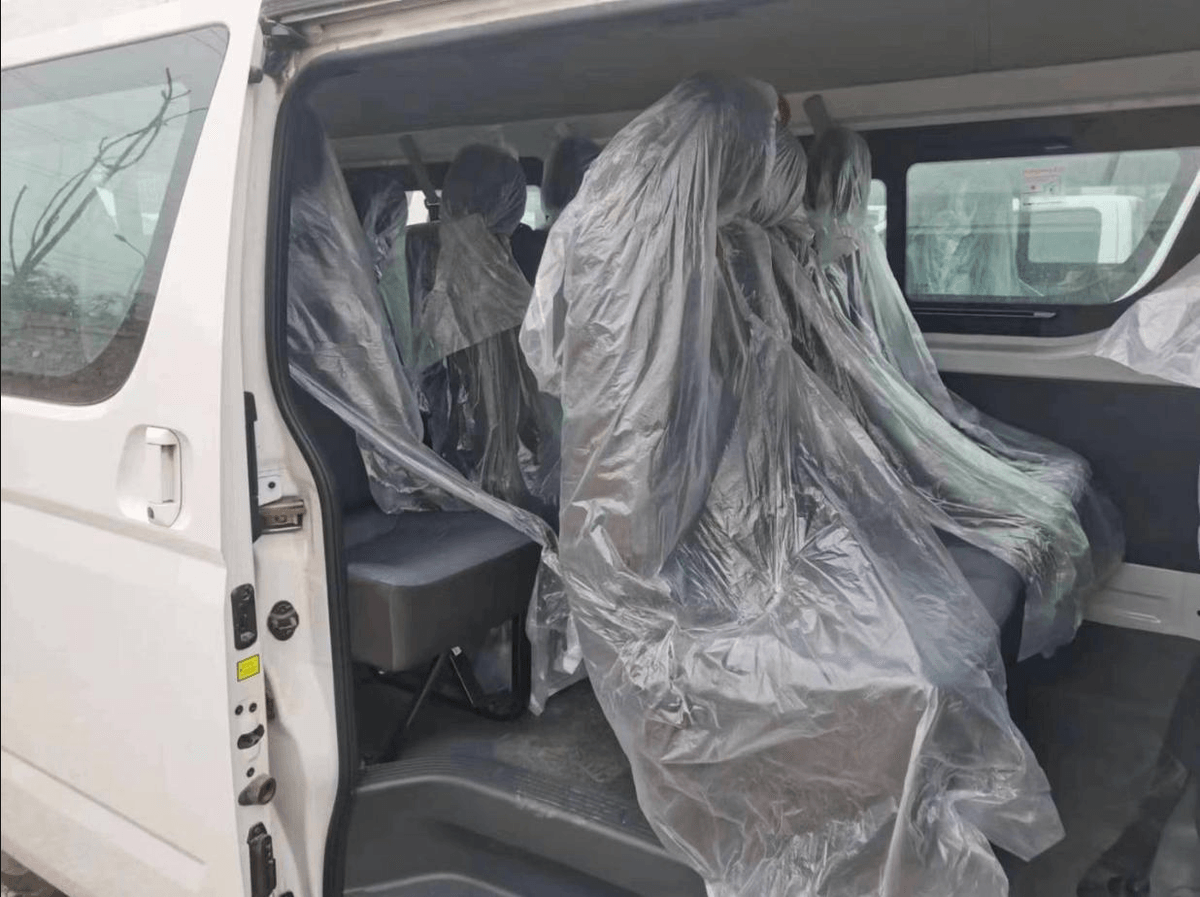 Futian Landscape G7 High Roof Passenger Version(15-Seat)
