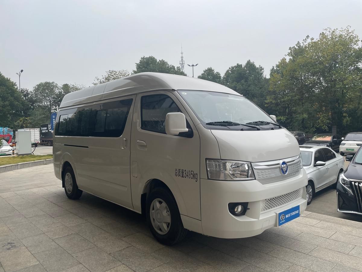 Fonton G7 electric minibus
