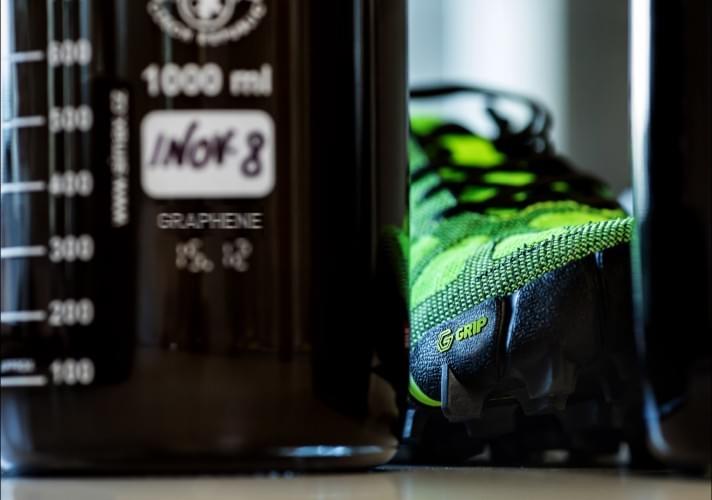 美謙實業有限公司-地表最強!來自英國的新型態運動機能鞋-石墨烯運動鞋 美謙實業有限公司-地表最強!來自英國的新型態運動機能鞋-石墨烯運動鞋