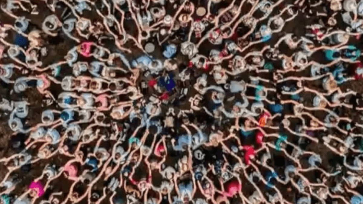 Begin your journey to inner healing! Restore Your Balance As holistic therapist is it my mission to you to guide at the reconnecting with your true essence. With various intuitive healing techniques and supportive tools help I you contact to make with the inner wisdom and self-healing power that already in you present is.My working method focuses on the restoring of balance – emotional, mental, physical and spiritual – so that all areas in your life again in harmony can come. Together we walk the path to the best and most authentic version of yourself, by again connection to make with the divine energy that in every person present is.Whether you now on search are for clarity, healing, inner peace or a deeper feeling of meaning, I support you gladly on your transforming journey. Begin your journey to inner healing! Restore Your Balance As holistic therapist is it my mission to you to guide at the reconnecting with your true essence. With various intuitive healing techniques and supportive tools help I you contact to make with the inner wisdom and self-healing power that already in you present is.My working method focuses on the restoring of balance – emotional, mental, physical and spiritual – so that all areas in your life again in harmony can come. Together we walk the path to the best and most authentic version of yourself, by again connection to make with the divine energy that in every person present is.Whether you now on search are for clarity, healing, inner peace or a deeper feeling of meaning, I support you gladly on your transforming journey.