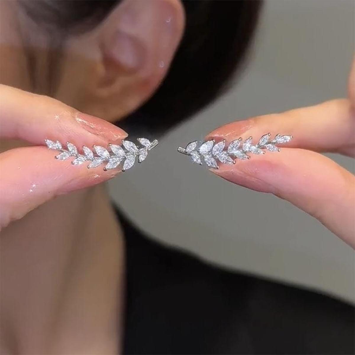 Leaf Cartilage Earrings — Linen Hour Collection