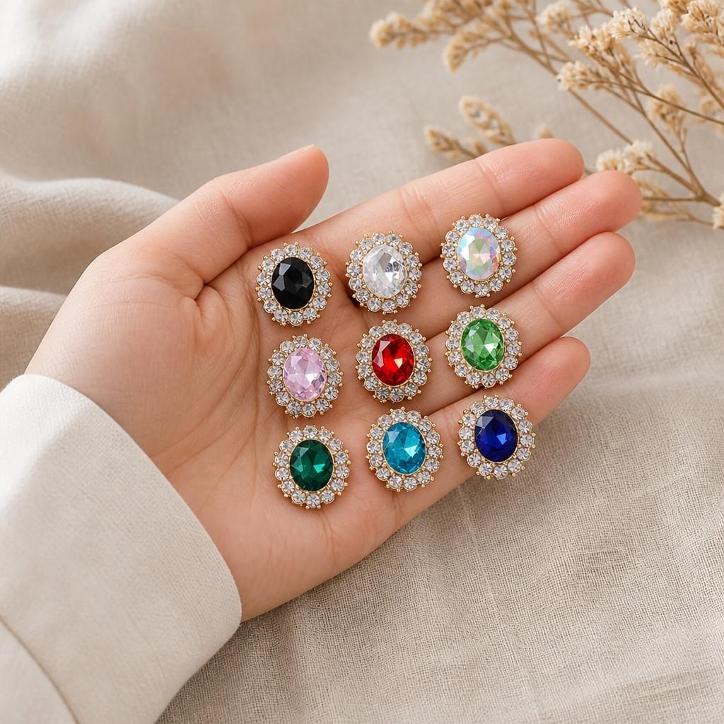 Oval Pavé Clasp — Linen Hour Collection