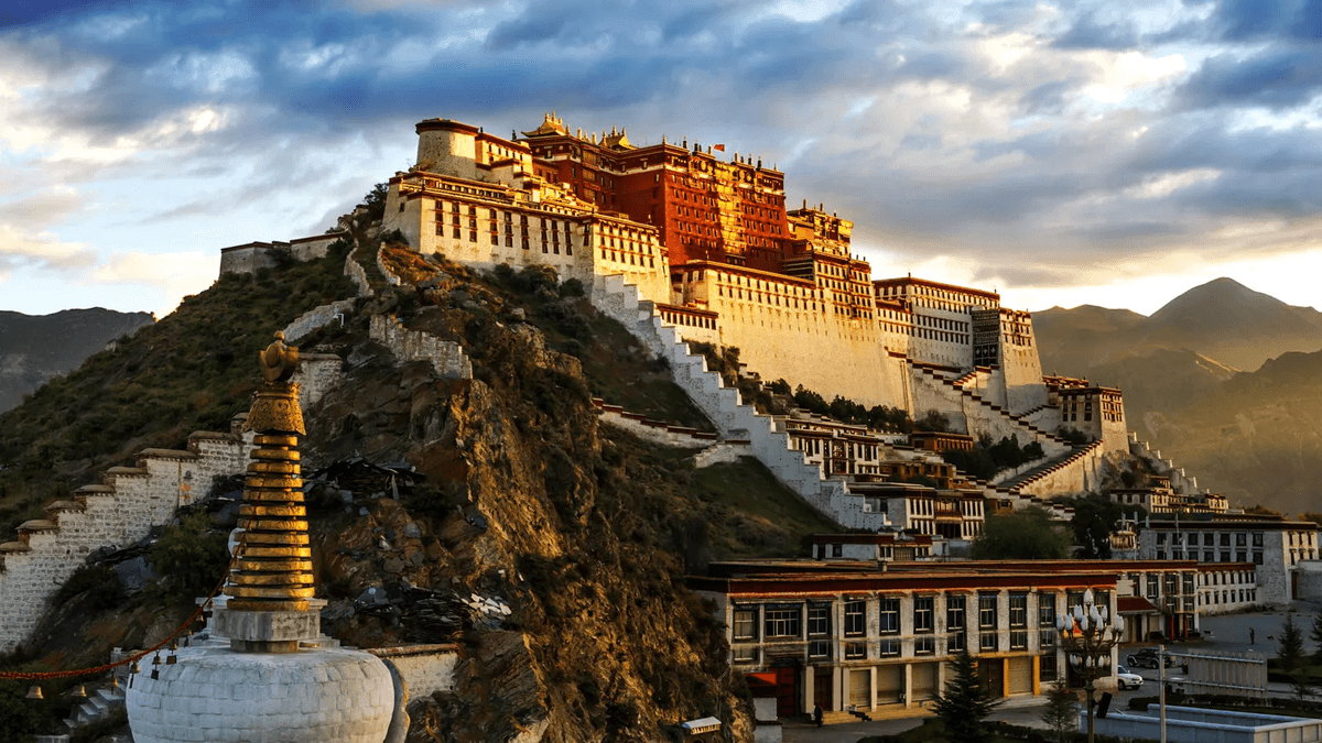 Guidetibet is a local travel agency offering authentic Tibet tours since 2004. Guidetibet is a local travel agency offering authentic Tibet tours since 2004.