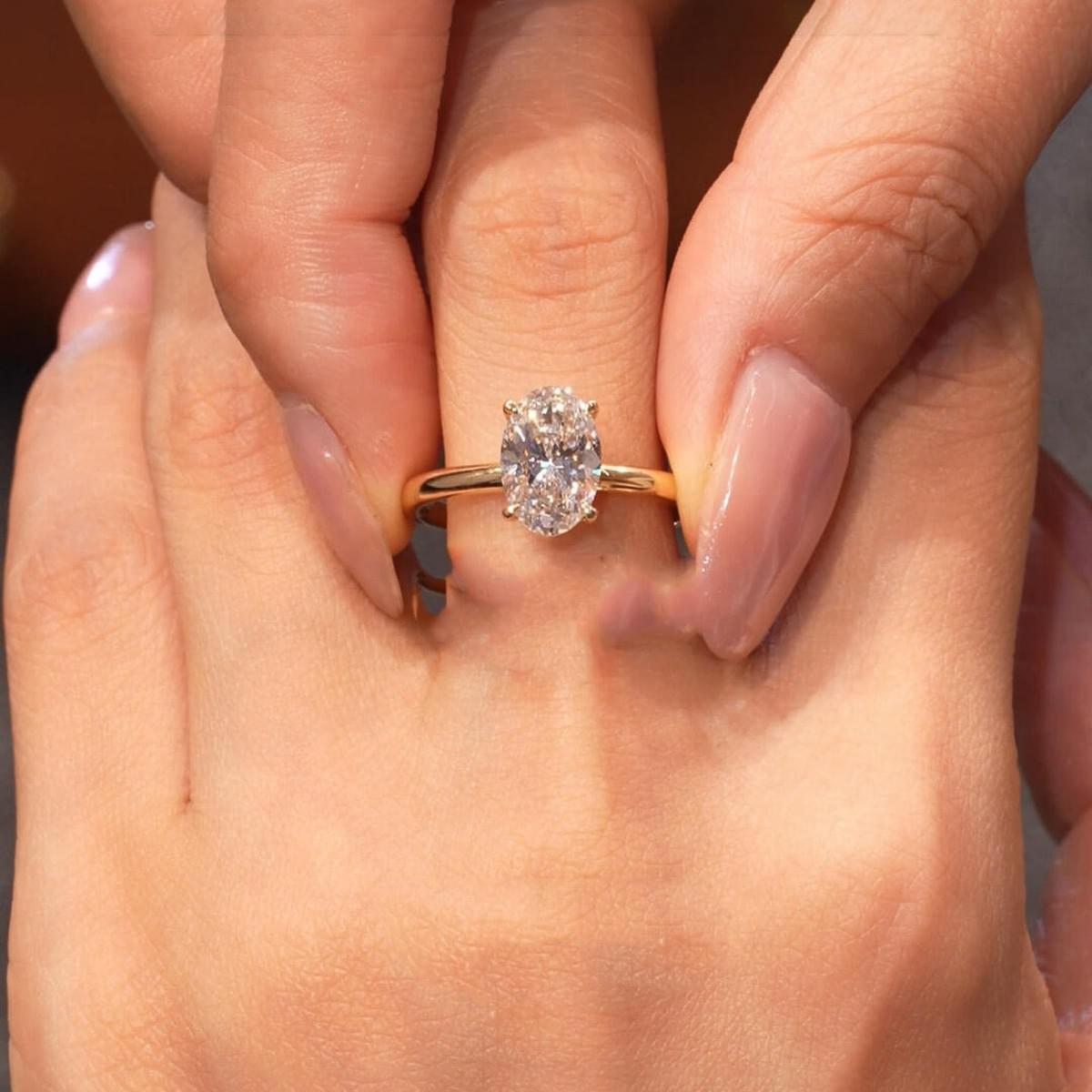 Square Pavé Stacking Ring