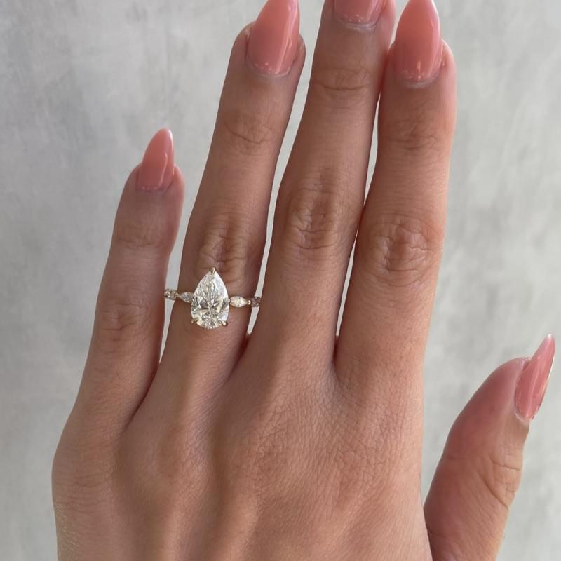 Teardrop Zirconia Ring