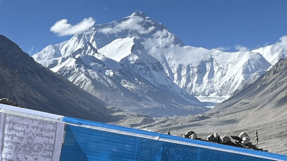Guidetibet is a local travel agency offering authentic Tibet tours since 2004. Guidetibet is a local travel agency offering authentic Tibet tours since 2004.