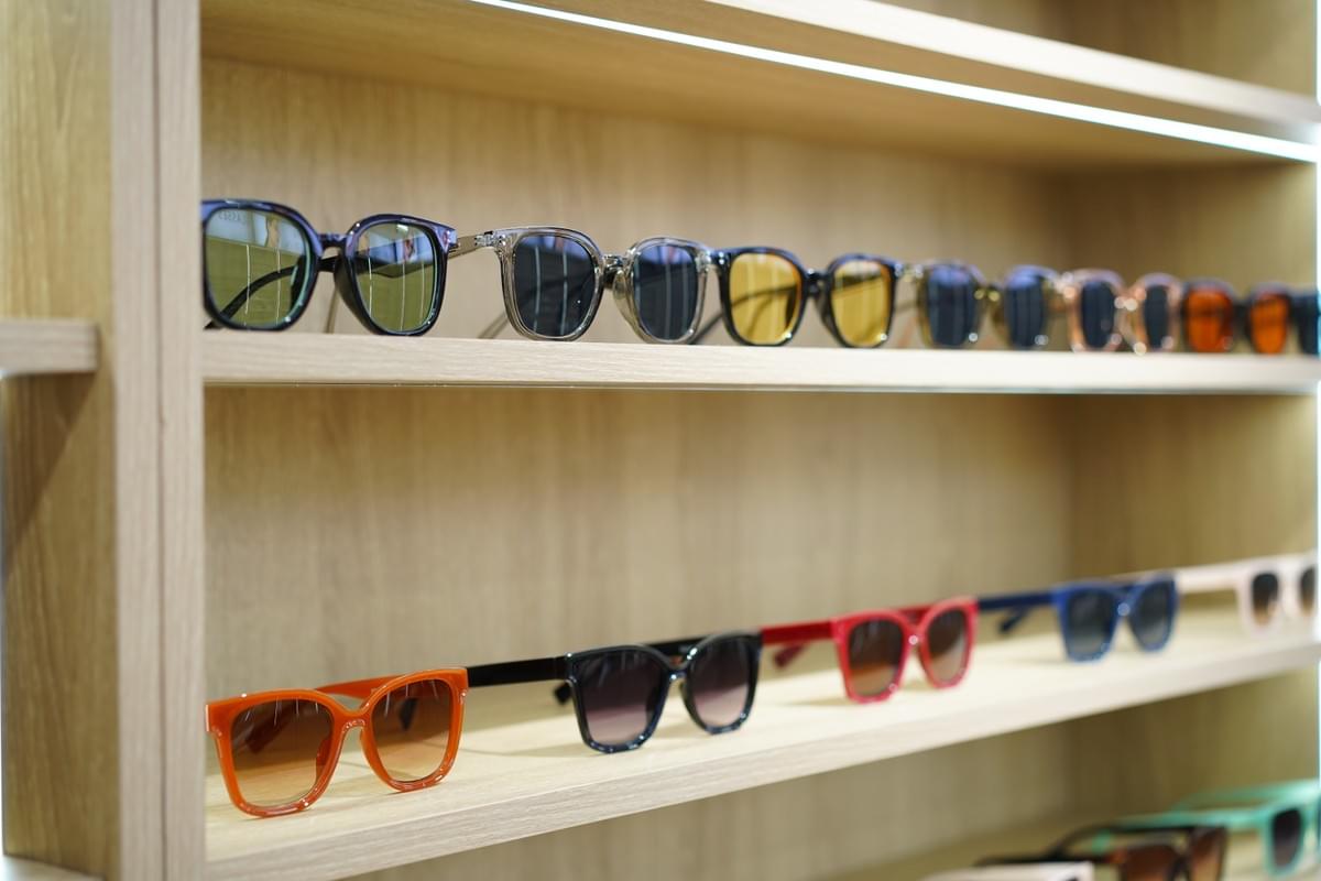 Découvrez notre engagement envers des matériaux durables et écologiques dans notre production de lunettes. Ce que nous faisons Chez Aisen Optical, nous transcendons le rôle d'un fabricant traditionnel pour devenir votre allié stratégique dans l'industrie de la lunetterie. Découvrez notre engagement envers des matériaux durables et écologiques dans notre production de lunettes. Ce que nous faisons Chez Aisen Optical, nous transcendons le rôle d'un fabricant traditionnel pour devenir votre allié stratégique dans l'industrie de la lunetterie.