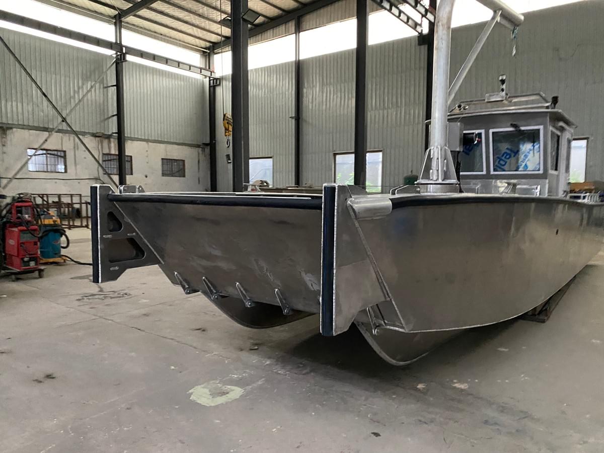 Weisidun Yacht designs and builds premium aluminum fishing, work, patrol, utility, and passenger boats. Weisidun Yacht designs and builds premium aluminum fishing, work, patrol, utility, and passenger boats.