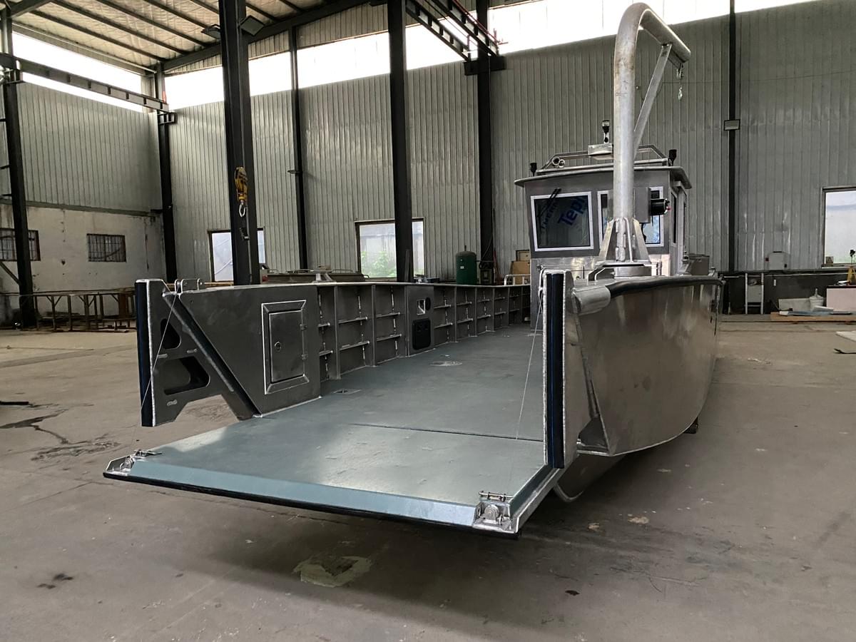 Weisidun Yacht designs and builds premium aluminum fishing, work, patrol, utility, and passenger boats. Weisidun Yacht designs and builds premium aluminum fishing, work, patrol, utility, and passenger boats.