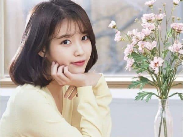 Tóc ngắn uốn cụp thông thường Tóc ngắn uốn cụp thông thường