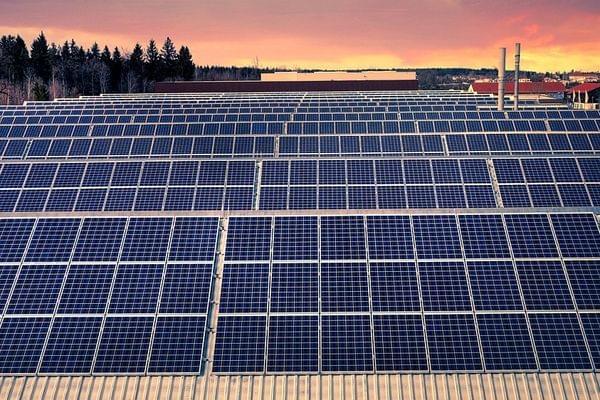 Les panneaux photovoltaiques : Un investissment à ne pas négliger dans le centre de la France Les panneaux photovoltaiques : Un investissment à ne pas négliger dans le centre de la France