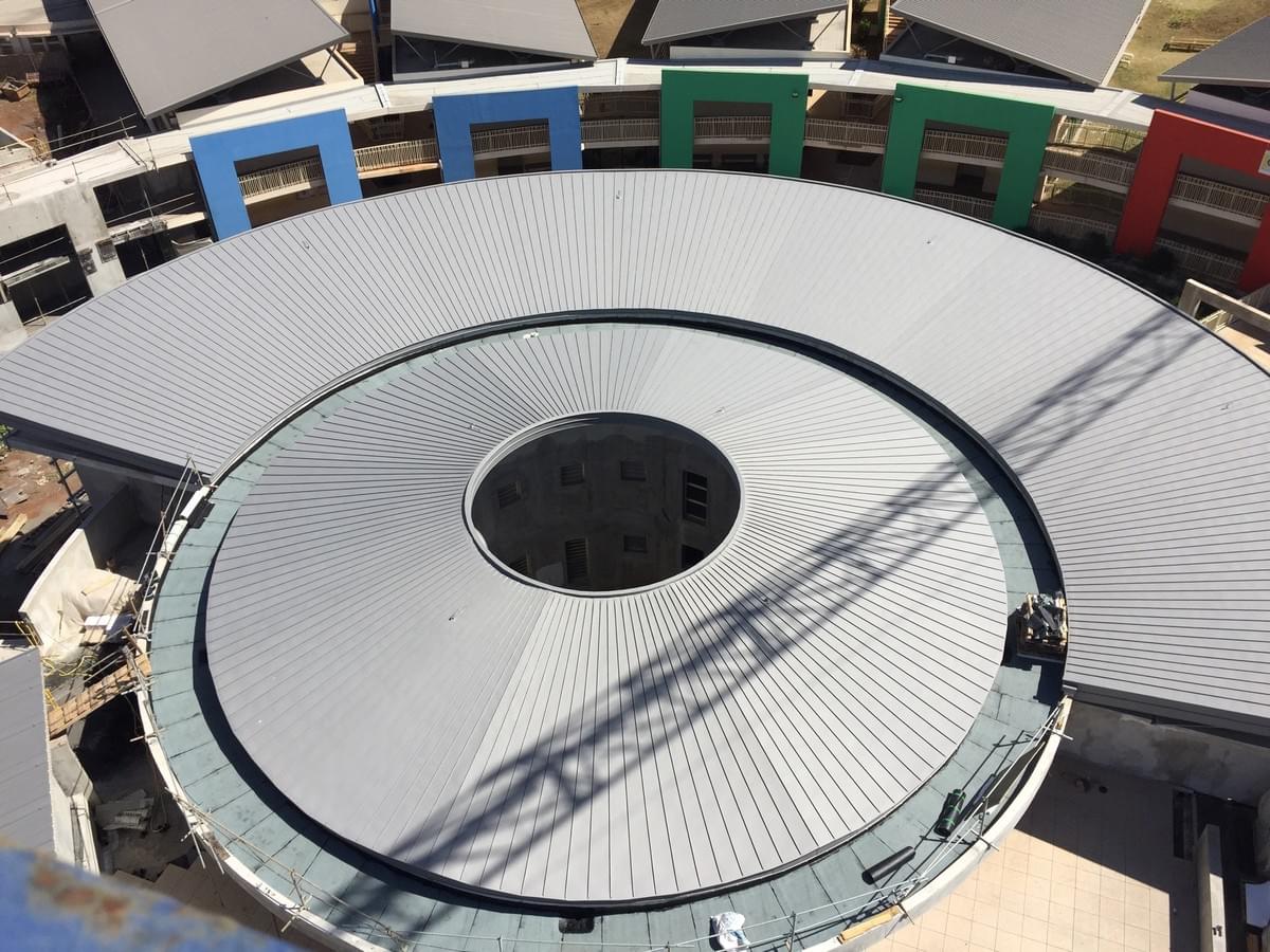 Couverture Zinc à joint debout ( Mayotte) Couverture Zinc à joint debout ( Mayotte)