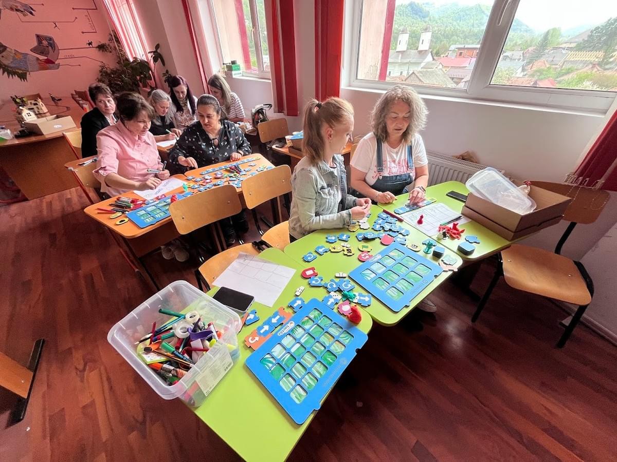 Scratch Tactile - Liceul Tehnologic Carol I Scratch Tactile - Liceul Tehnologic Carol I