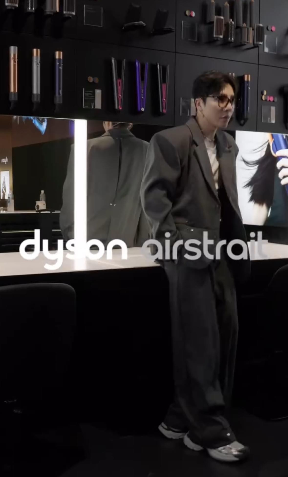 We capture every important moment, leaving precious memories for your event. activity photography Our service a professional business image team We capture every important moment, leaving precious memories for your event. activity photography Our service a professional business image team