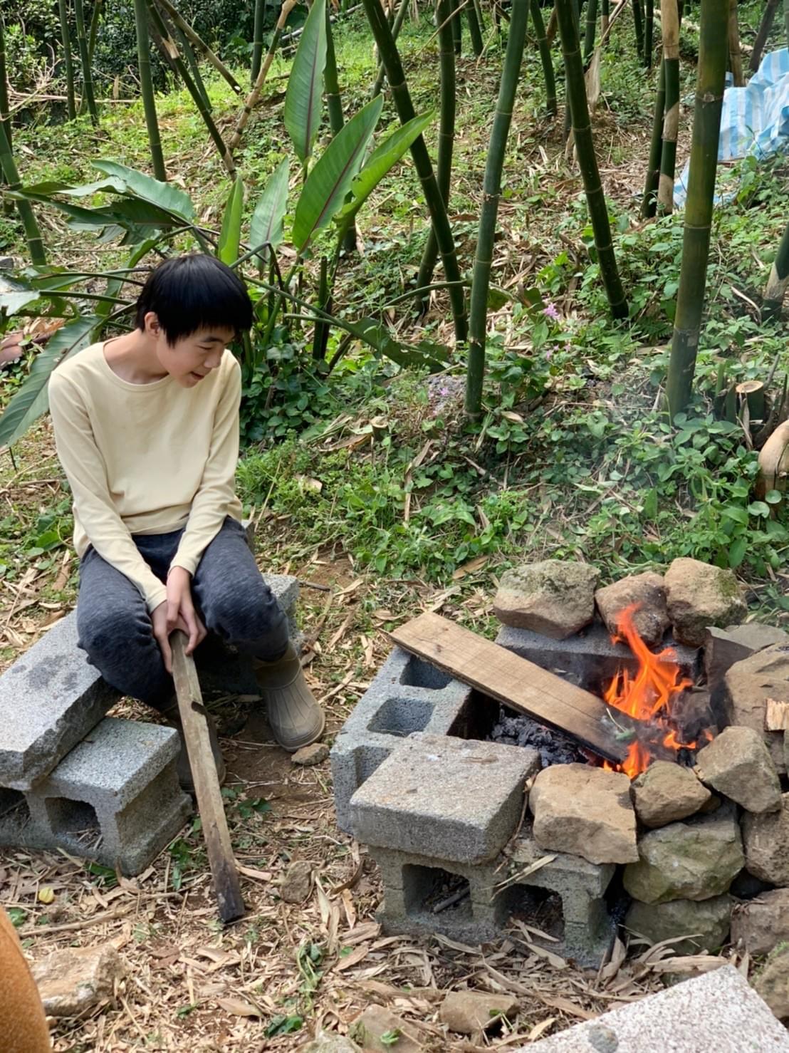 Through diverse courses, we invite you to explore the joy of handmade crafts, learn local traditional skills, and feel the delight of creation. handmade culture Our mission Hundred years three combined courtyard, one acre four seasons vegetable garden Weaving grass mountain story, tasting local customs Immersed in food and agriculture experience, connecting production area dining table Diverse courses co-learning, exploring handmade culture Spacious space rental, gathering creativity unlimited Through diverse courses, we invite you to explore the joy of handmade crafts, learn local traditional skills, and feel the delight of creation. handmade culture Our mission Hundred years three combined courtyard, one acre four seasons vegetable garden Weaving grass mountain story, tasting local customs Immersed in food and agriculture experience, connecting production area dining table Diverse courses co-learning, exploring handmade culture Spacious space rental, gathering creativity unlimited