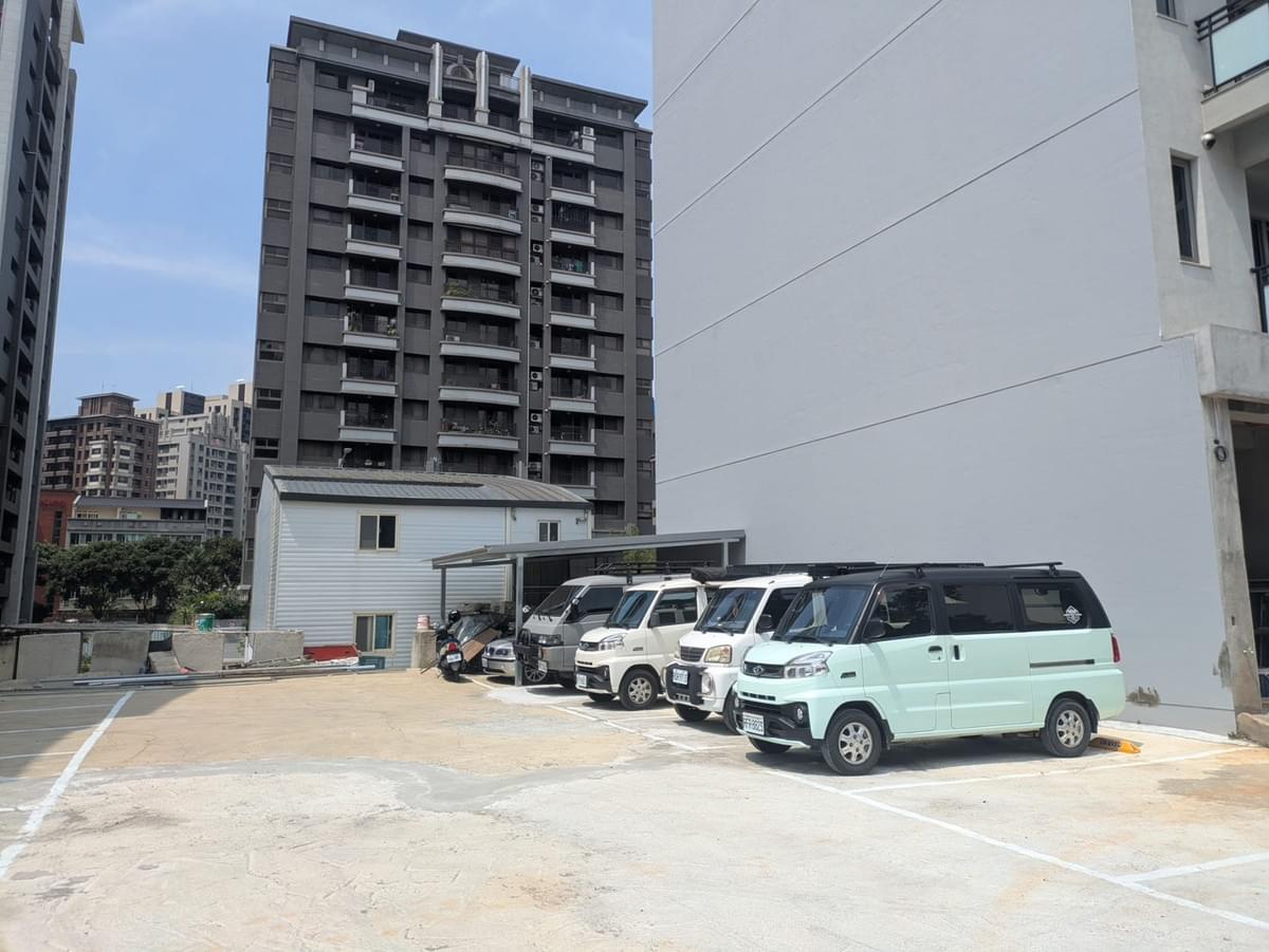 Open your self-driving journey, enjoy the scenery on the road, stop anytime and anywhere, get close to nature, let every moment be full of surprises. free travel Our service Camper van rental, Taiwan self-driving Campervan Rental, Explore Taiwan Ditch the ordinary, Start your camper adventure Away from the city, embrace nature, the starting point of camping dreams Define your own travel style with us Open your self-driving journey, enjoy the scenery on the road, stop anytime and anywhere, get close to nature, let every moment be full of surprises. free travel Our service Camper van rental, Taiwan self-driving Campervan Rental, Explore Taiwan Ditch the ordinary, Start your camper adventure Away from the city, embrace nature, the starting point of camping dreams Define your own travel style with us